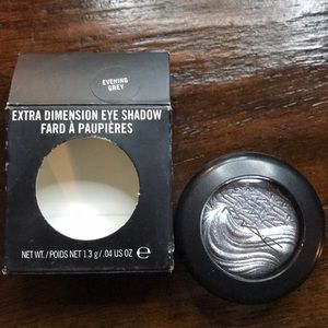 *NEW* MAC Eyeshadow